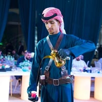 بإدارة مرتضى العنزي ✨ نوفر كادر نسائي ورجالي متخصص بتوزيع القهوة العرب...