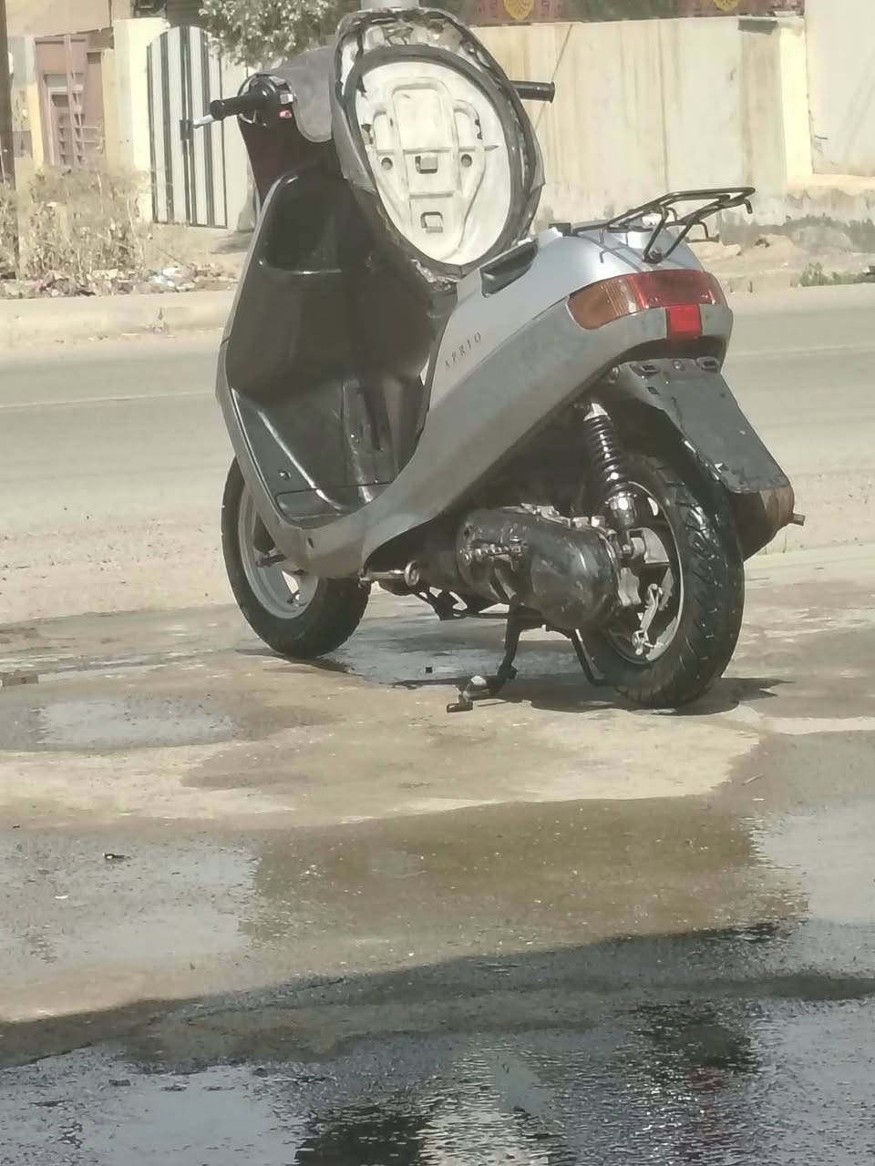 ماطور بوتين مكنيه شرط شاصي شرط تحريكه معدل نار السعر 350وبي مجال شراي خابر ودلل ***********
