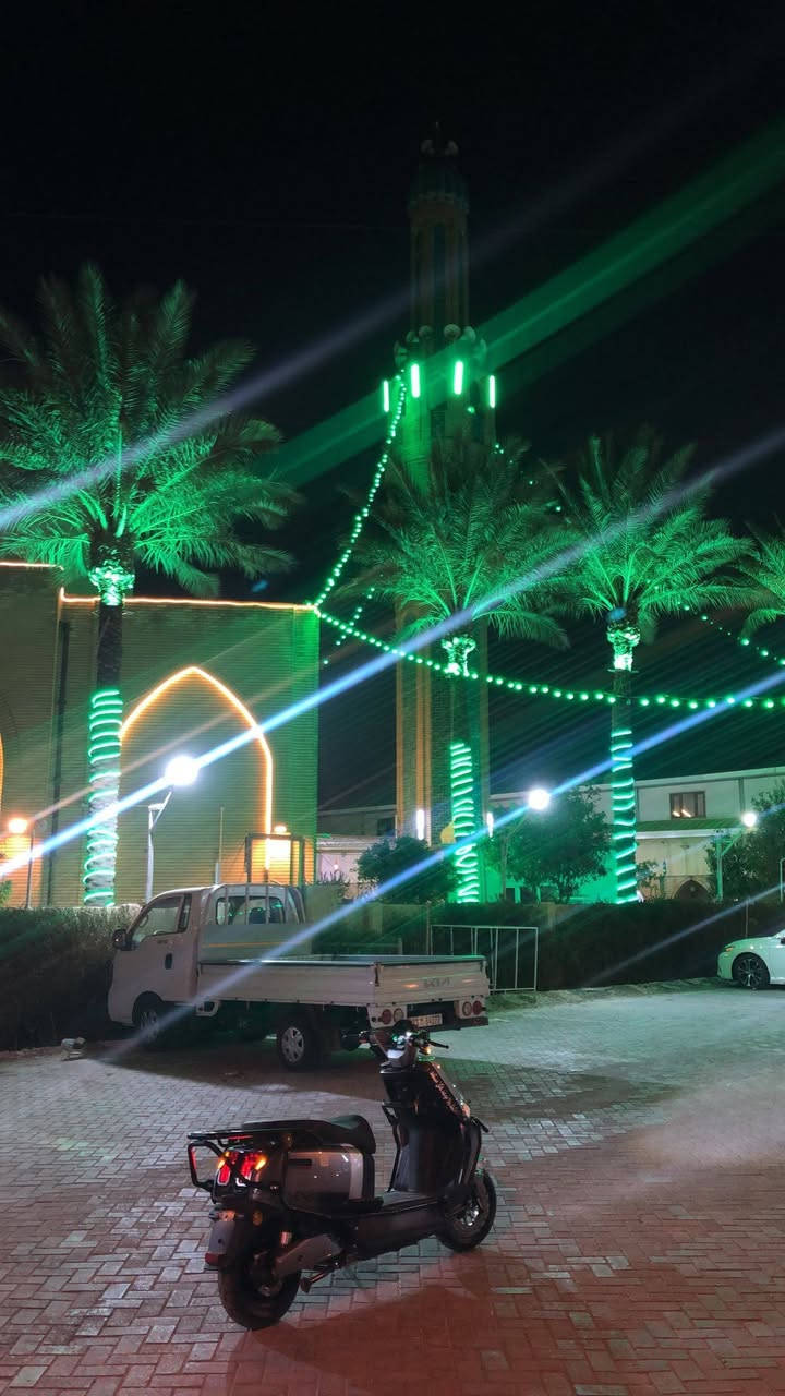 سلام عليك دراجه شحن
سرعه 70
مثبت سرعه 
اناره زنون كامله 
تخم تاير 
دبل اشاره
لايت عالي ناصي 
اسويج عدد 2 بصمه عدد 2
دراجه كلش نضيفه انطيك وياها جنطه خلفيه
بدون درع لأن شايله 
نسبه بطاريات ٨٠ 
صارلي ٨ أشهر من ماخذها مطالع بيها هواي 
سعرها ٦٥٠وبيها مجال الطيبين مكان دراجه عامريه بغداد رقم تلفون *********** شراي يتصل وبيكم خير وتدلون
