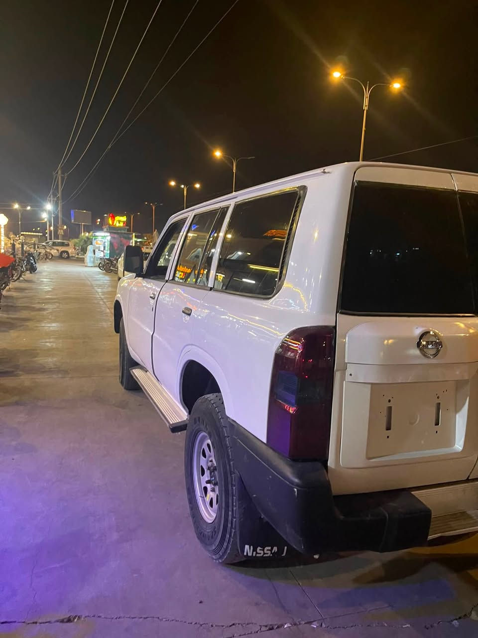 نیسان پاتڕۆڵ 4500 بەخ مۆدێل 2008 هەموو گیانی وە شەرت بێ عەیبی تەقەو ڕەقەی بەشەرت سەیارەکە علوجە ماڵی مەدەنی بەشەرت کەفیلی هەزار ساڵی ئەکەم عام بۆیاخە بۆ جوانی ليدراوی نییە وەرگەڕانو دەعمی نییە بەشەرت ماشاءاللە زۆر بە قوەتو بە هەڵمەتە زۆر پاکە ناوی بەشەرت هەمو گیانی وەشەرت موشتەری نیت سەرم مەیەشێنە لەتەک ڕێزما سعری 65 گڵاو مەعمەلەیە برایانە شوێن کەلار ئەویش ڕەقەمم *********** ئەدمینی دڵ
