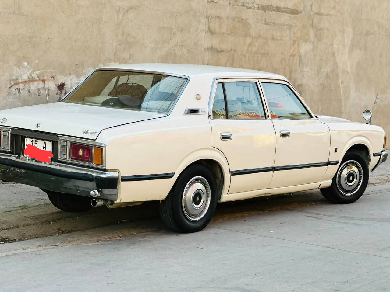للبیع کراون مودیل 1979 تبرید ثلج رقم انبار مشروع وطني شرت تحویل  ***********

