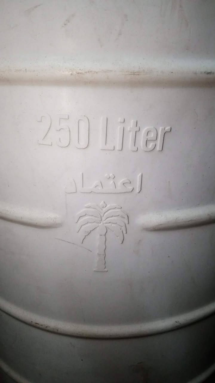 سلام عليكم دبه غاز فارغة عراقيه سعرها 55 قفل ومقطورة هية والميز سعرها 45 مكاني ميسان 
***********
