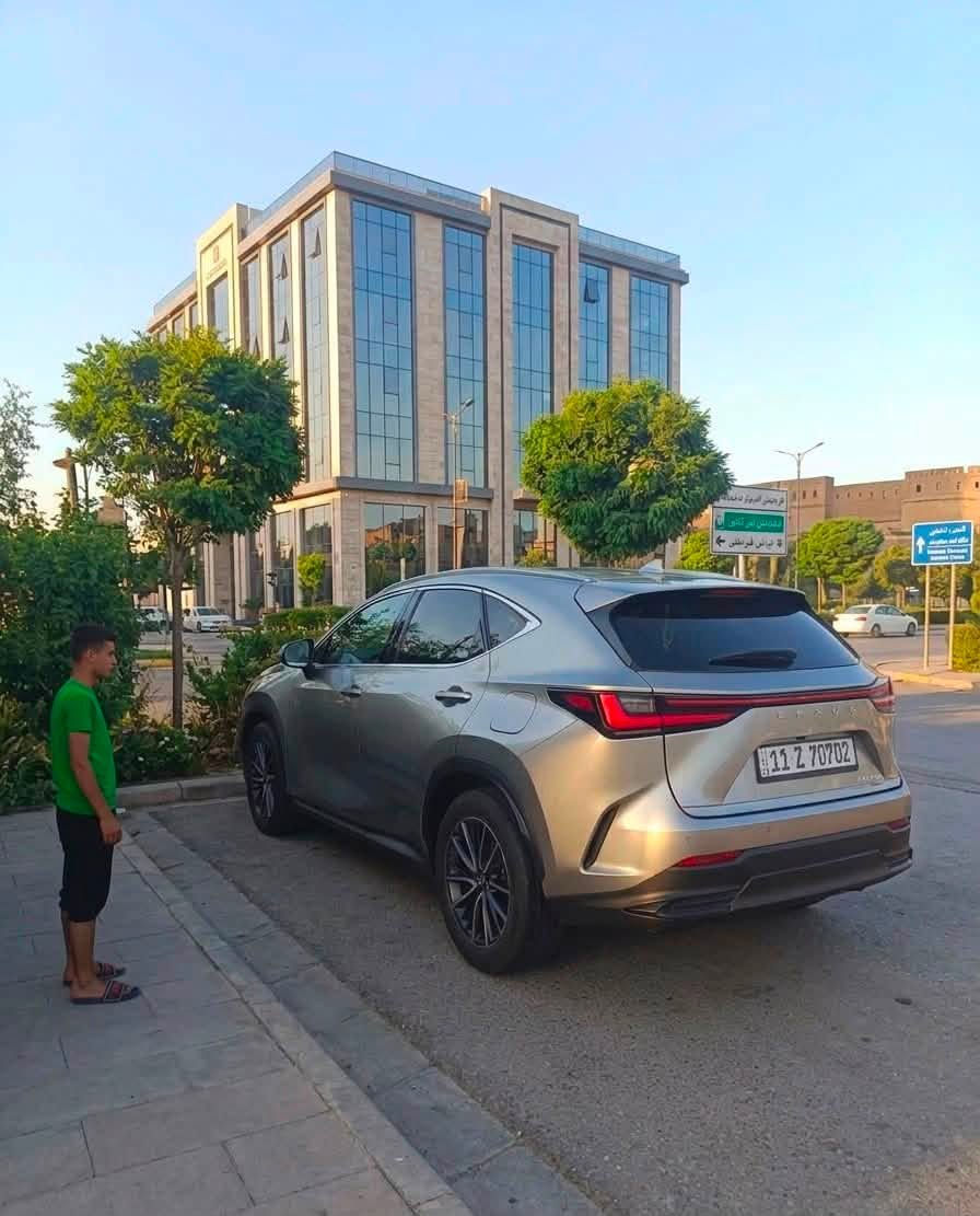 لكزس 2023  Nx450h+
بلكن هايبرد بانزين محرك 2.5  تنفس طبيعي 
فول مواصفات فول 
ماشيه 58 الف كيلو 
ضرر موضح بل صور

‭***********‬
