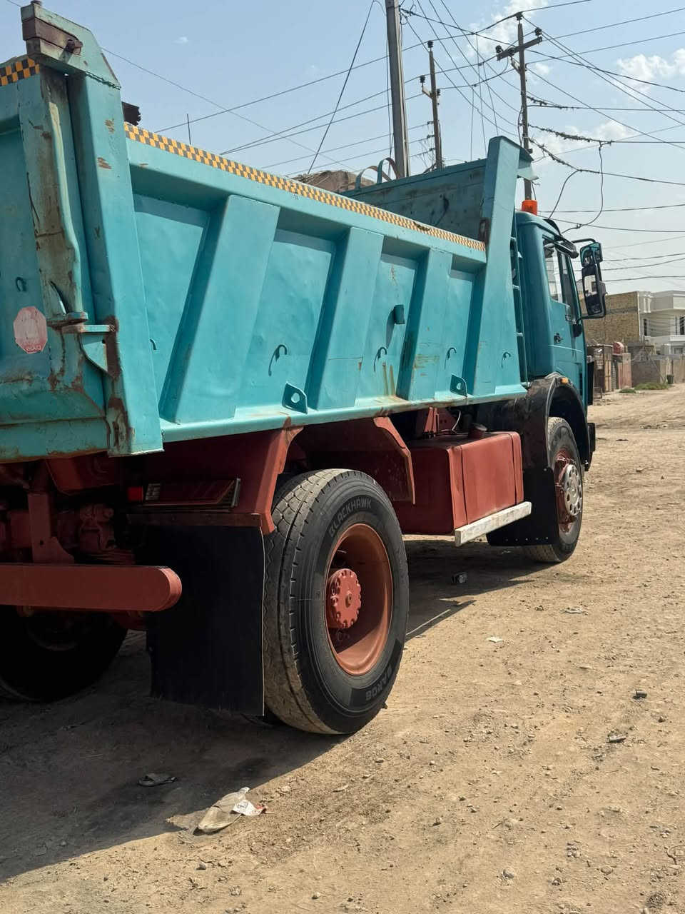 البي الاماني  للبيع مديل 75 اصل گلاب رقم نجف نكليزي  كير اكسن مكينه شاصي حداديه جديده 
تخم تاير جديد ما ماشيه عليه سياره 
كهربائيات كله جديده وشغاله سياره جاهزه ما تصرف عليه الف
سياره مگفوله كفاله عامه  
سعر 155
مكلف بل نشره 
لاستفسار  ***********
عنوان سياره ذي قار قضاء رفاعي
