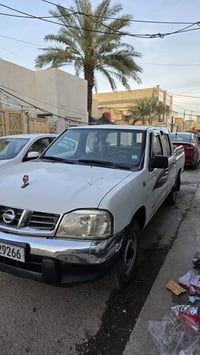 نيسان شبوط 2009 السعر ١٠٨ورقه السياره بيه باردات ٣ كير مكينه خير من ال...