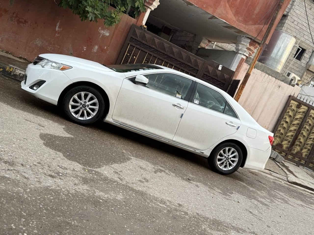 سلام عليكم
كامري 2012 للبيع LE
ضرر ربع بونيد صبغ اني انطيك بونيد كامل صبغ
بيها باب سكن رصعه مامسحوبه
كير ومحرك بدون عيب
السعر 120 وبي مجال
شراي اتصل ***********
