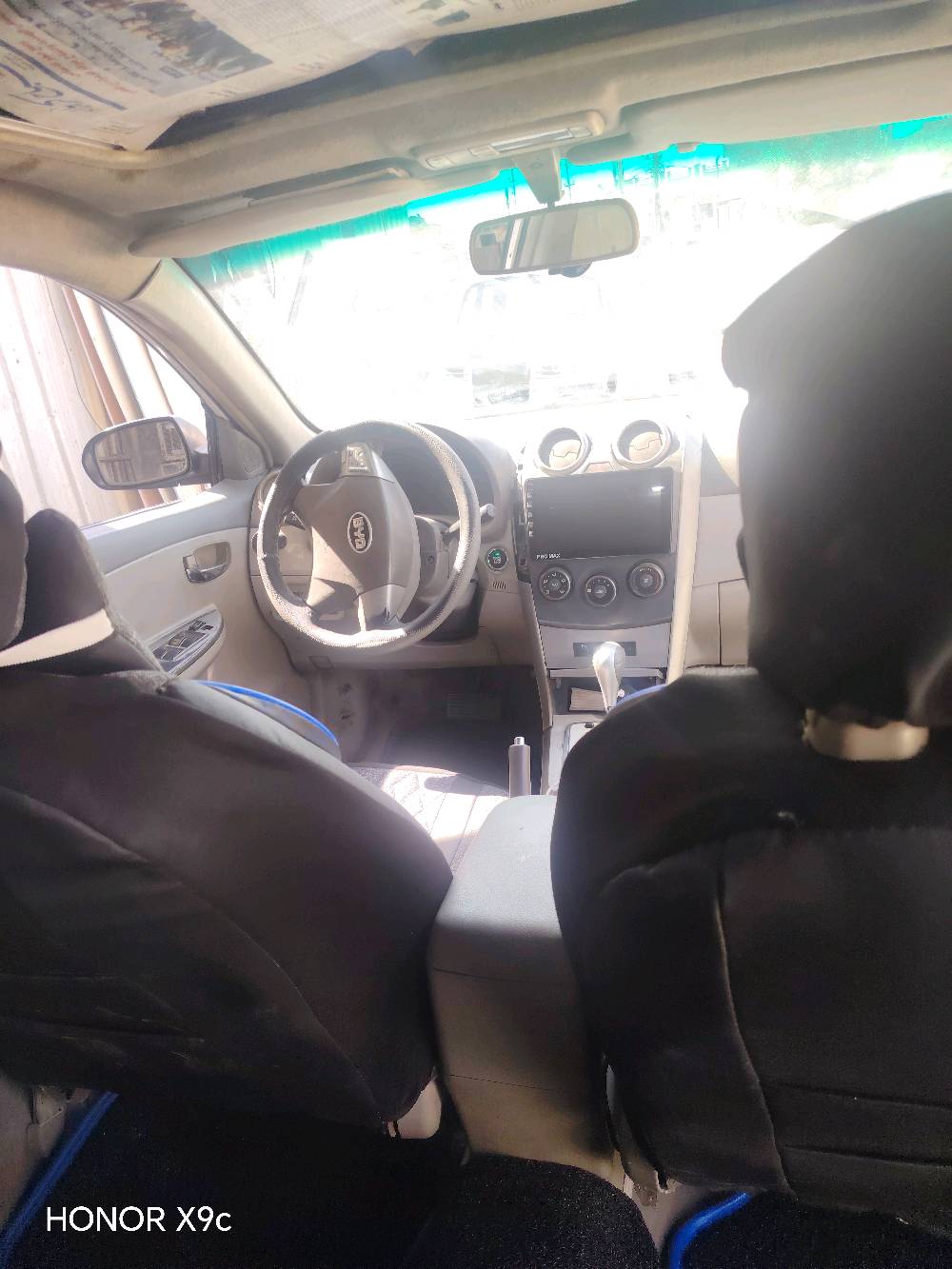 جي ثري ٢٠١١ نقصها كمبريسر كير جديد محرك خير من الله هزه جاهزه تشغيل عن بعد سنويه ٢٨ مكاني البلديات 7735224550 السعر ٤٠ وبيها مجال للشراي