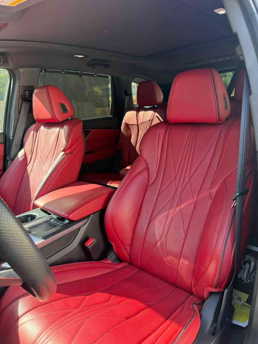 ‎السلام عليكم، الي يدور مميز 👍🏾🚘
‎​🔴 للبيع فقط (بغداد)
‎​🔹 نوع السيارة: هوندا أكيورا MDX (ياباني أصلي)
‎🔹 الموديل: 2024
‎🔹 الماشية: 20 ألف كم فقط
‎🔹 اللون: من الداخل أحمر أصلي
‎​🛡️ البدني والمواصفات:
‎​كلين تايتل وكفالة عامة من الدعامية للدعامية.
‎​فول مواصفات بصمة.
‎​ماكينة 3000 تيربو 6 سلندر / دفع رباعي (فور ويل).
‎​كشنات تدفئة وتبريد مع خزن ومساج (14 وضعية).
‎​سيستم صوت فاخر بـ 25 سماعة.
‎​تخم تاير أصلي حجم 21.
‎​سقف بانوراما / بردات خلفية / صندوق كهربائي.
‎​7 راكب / تبريد 3 قطع / إنارة داخلية متغيرة بلادية.
‎​جكات تصعد وتنزل / مغلفة PPF مطفي / داتا شو.
‎​استيرن كهربائي / رادار أمامي وجانبي / 5 كاميرات / ماوس / فجوج بريمبو.
‎​📌 معلومات التسجيل:
‎​رقم أربيل (السيارة باسمي مباشر).
‎​مكان السيارة: بغداد.
‎​📞 للإستفسار الاتصال بالرقم حصراً:
‎***********
