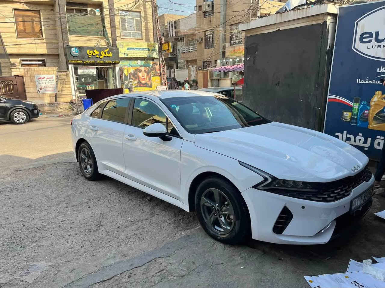 السلام عليكم K5 2023 وارد امريكي
مواصفات xls
تحكم استيرن 
اربع وضعيات قياده 
مثبت سرعه 
ماشيه 60 الف 
كير محرك كفاله 

صبغ 3قطع بنيد وجاملغ وباب عكس السايق 
السياره نضيفه ومناقصها شي 
 السعر 140 وبيها مجال بسيط 
اي استفسار ***********
