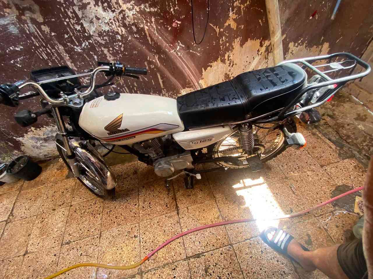 السلام عليكم 4كير
ايراني 4 كير سونك موديل 23
دراجة خير من الله فقط مفيلسه
عنواني بغداد الجديدة 
***********
