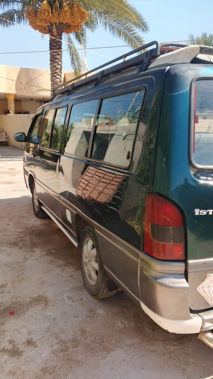 السلام عليكم استانة للبيع موديل 2000جاهزه السياره سنويه لحد 2028 اني مكلف بالنشر اتصل ع رقم *********** وهذا الرقم بي واتساب راسل مالك السياره***********
