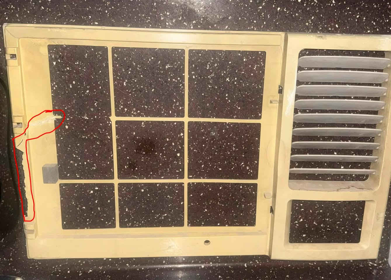 للبيع مكيف سامسونگ شباك 2 طن
نوعية:سامسونگ
2طن
تبريد قوي وثـلج ❄️
شويه من شباك مكسور موضح بصورة
السعر: 250 ألف وبي مجال

***********
