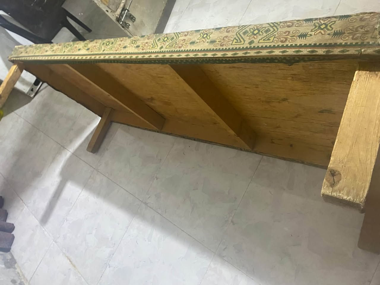 جرباية وياها ملحقات صفاح ورأس عالي ورأس ناصي بس مكدرت أصورهن مستعجلة على بيعتها ب 25 كاملة شهداء السيدية مكاني ماعندي توصيل
