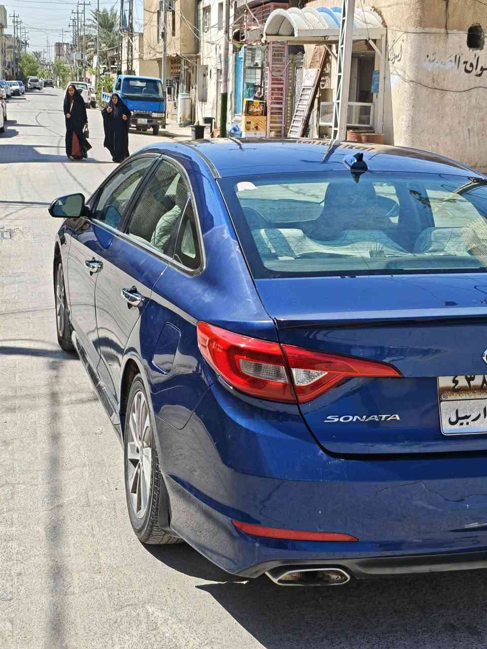 السلام عليكم للبيع سوناتا 2016 وارد امريكي بيها قطعتين والسونار بالصور الفئه سبورت السعر 118 وبي مجال ***********
