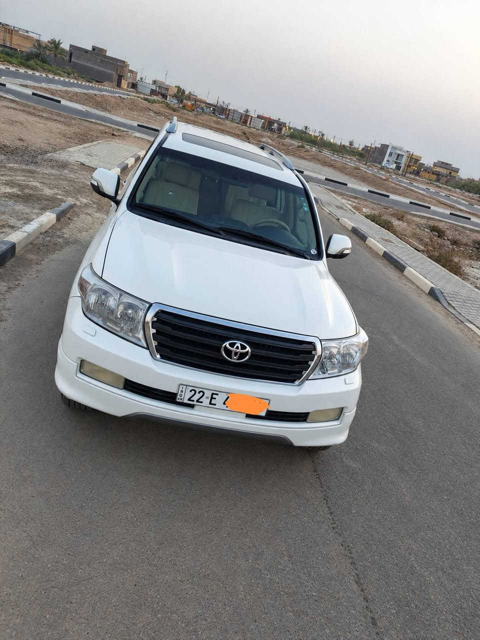 🚨 للبيع لاندكروزر VXR موديل 2011 🚨
السيارة مواصفات لكزز غنية عن التعريف

🔹V8 المحرك سعة 5.7 
🔹 القير: أوتوماتيك 6 سرعات
🔹 الدفع: رباعي
🔹 الممشى: 192,000 كم
🔹 بصمات: 3 بصمات
🔹 المقاعد: جلد
🔹 فتحة سقف
🔹 ثلاجة وسطية
🔹 كاميرا خلفية + حساسات
🔹 تشغيل ودخول بصمة
🔹 مكيف أوتوماتيك مع تكييف خلفي
🔹 شاشة وملاحة
🔹 نظام صوت JBL
🔹 مثبت سرعة
🔹 مصابيح HID
 السونار مرفق بالمنشور

💰 السعر: [275]
 الموقع: [البصرة /المدينة)ا
رقمي:***********
