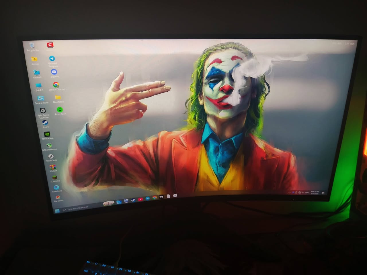 السلام عليكم pc للبيع
المواصفات 
(R5 5600)
Rtx 3060 (12g)
Ram16 ddr 4 (3600) 
Ssd3 (256)(256)(500)
شاشه 180hz (1920*1080) ips
كيبورد ميكانيك اصلي 
ماوس رايزر اصلي 
سماعات هايبر إكس كلاود تو 
كيس يحتوي على سبع فانات rgp 
بور 550W
يوبياس تريده او لا براحتك هوه 1500 
مكاني بغداد النهروان 
السعر مليون وبيها مجال جداً بسيط 
للتواصل هاذ رقمي متوفر واتساب
***********
