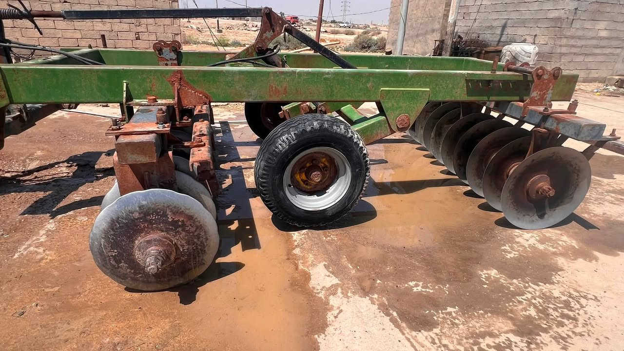 السلام عليكم دسك للبيع حجم 24 مكفول من كلشي مكاني ميسان
***********
