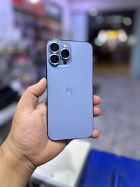 ايفون 13 برو ماكس • ٢٥٦ • بطاريه ٧٧