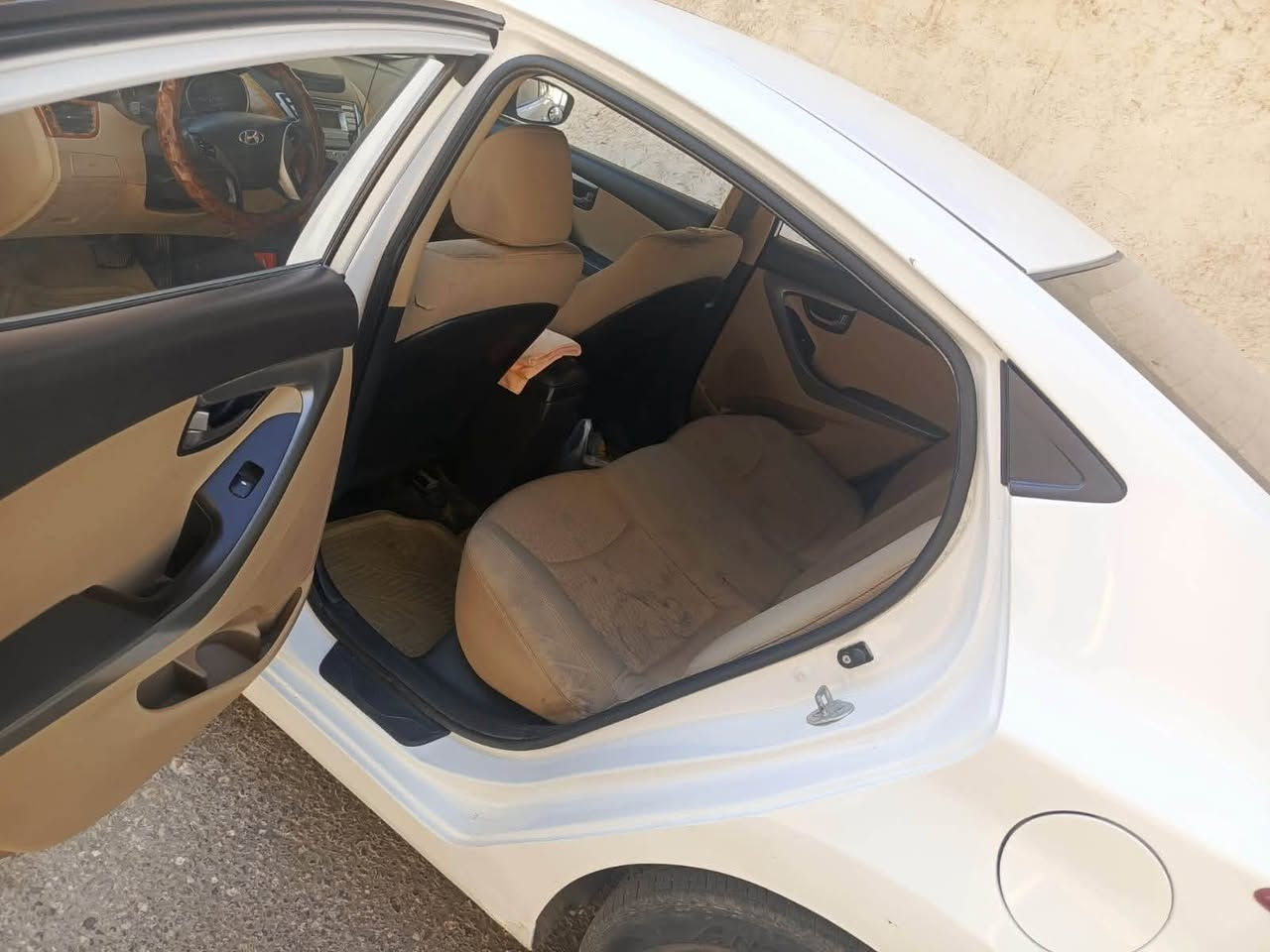 السلام عليكم.
هونداي النترا موديل 2013 للبيع

فول عده وبصمة
محرك 1800
صبغ 3 قطع بدون حادث
الرقم أربيل
ماشيه 200 ألف كم
الصلاحية 2023

السعر 105 قابل للمجال
المكان: النجف الأشرف، حي ميسان

للتواصل والاستفسار واتساب***********

