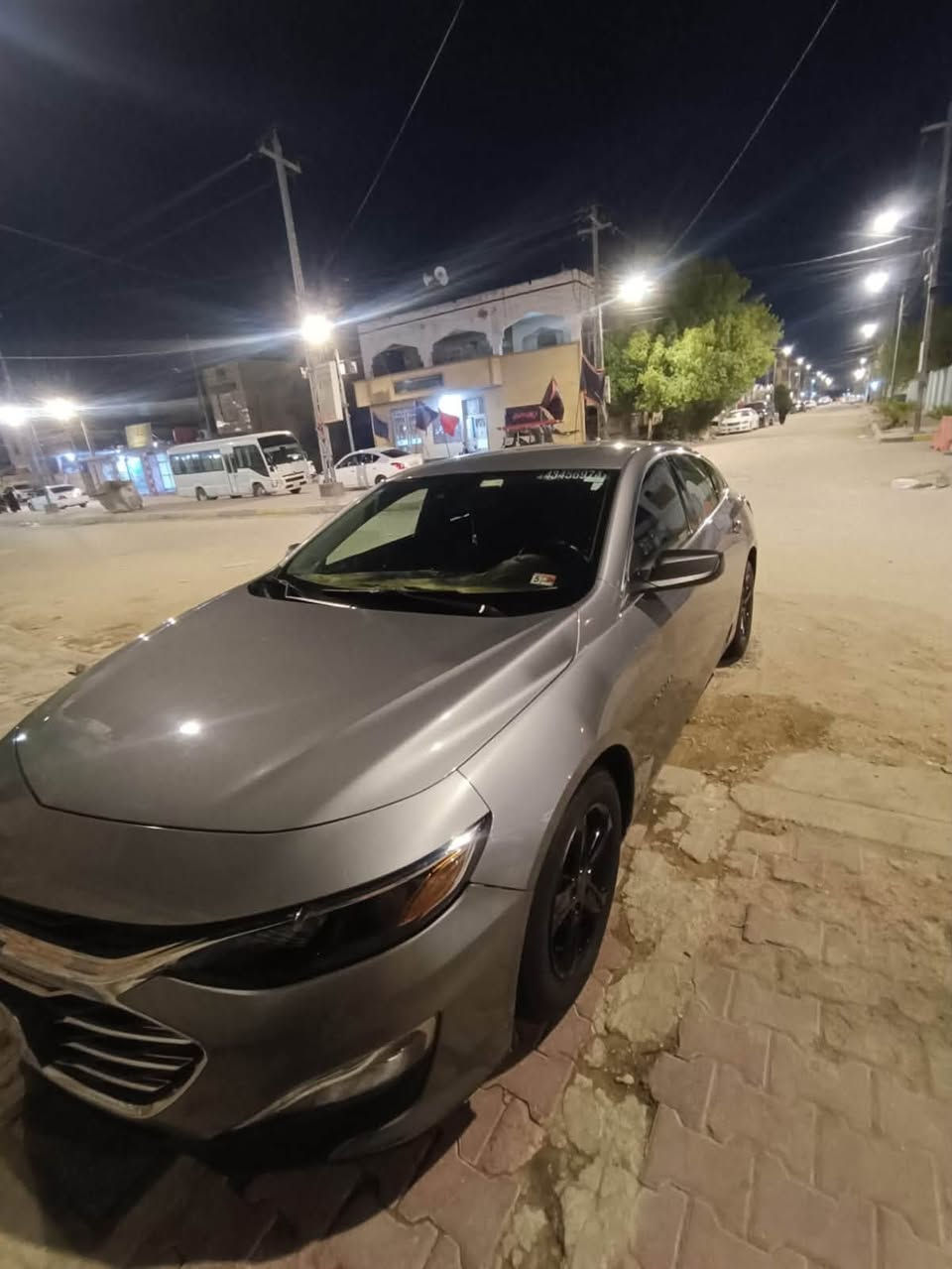 ماليبو مديل ٢٣
رقم بصره حره 
بصمه رادار 
كير مكينه تخم تاير 
على وضع شركه 
حادث كلش بصيط 
سعر ١٣٠بيه مجال 
***********
