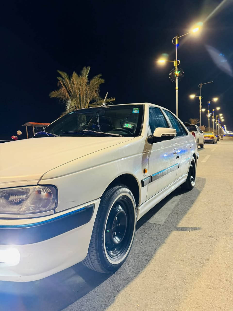 بيجو بارص مويل ٢٠١٧سياره كفاله عامه نضيفه كلش مال جناي رقم بغداد انكليزي هزه جديده تحويل ثاني يوم استيراد خاص السياره محرك وكير فرنسي اوتماتيك بلاديه السعر ٧٢وبيها مجال بسيط مكان السياره واسط الكوت للاستفسار والتواصل على الرقم ***********
