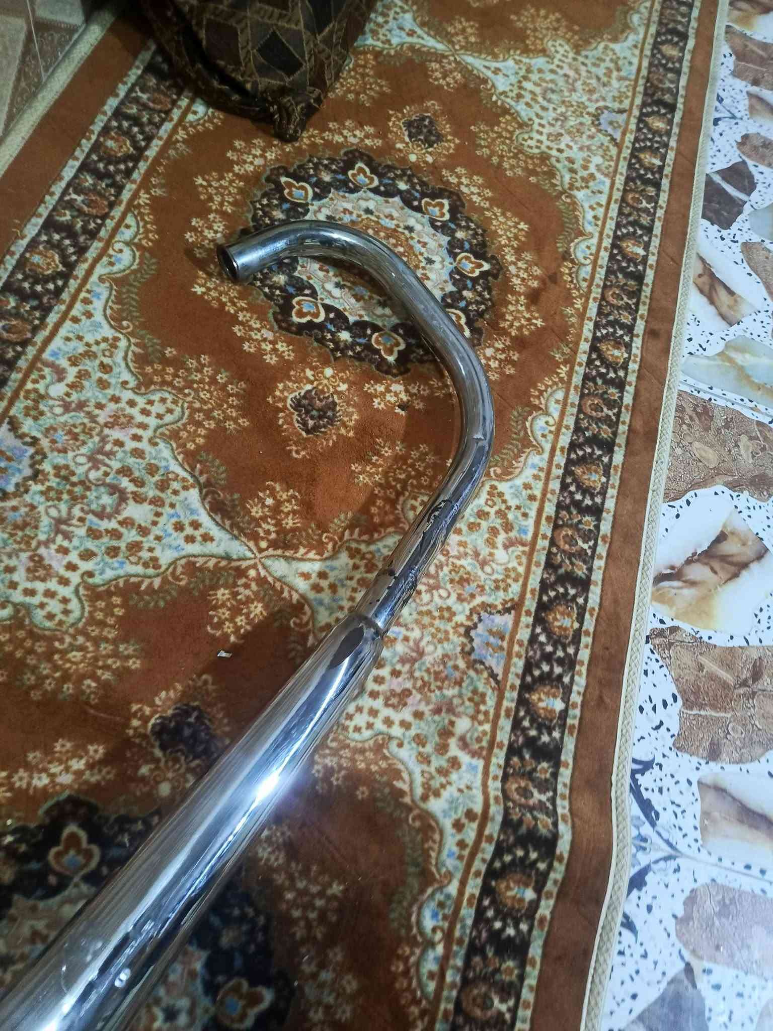سلام عليكم صالنصه للبيع نضيفه حيل سعر 20 وبيها مجال   ***********
