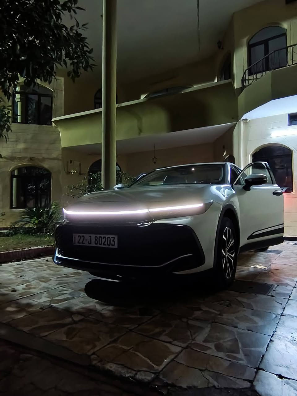 🚘 تويوتا كراون 2023 هايبرد HEV فل مواصفات 🚘

للبيع سيارة تويوتا كراون موديل 2023، نسخة HEV هايبرد فل مواصفات، مرقمة أربيل مع ضمان شركة ساس.

✅ الممشى: 55 ألف كم✅ السيارة بحالة ممتازة

ملاحظة بكل شفافية:

جزء تعديل بارد باب السائق الخلفي .

جزء من الهلال صبغ.

حالوب سطحي خفيف.

📞 للاستفسار والاتصال:***********

📍 موقع السيارة: كركوك – حي عدن.
