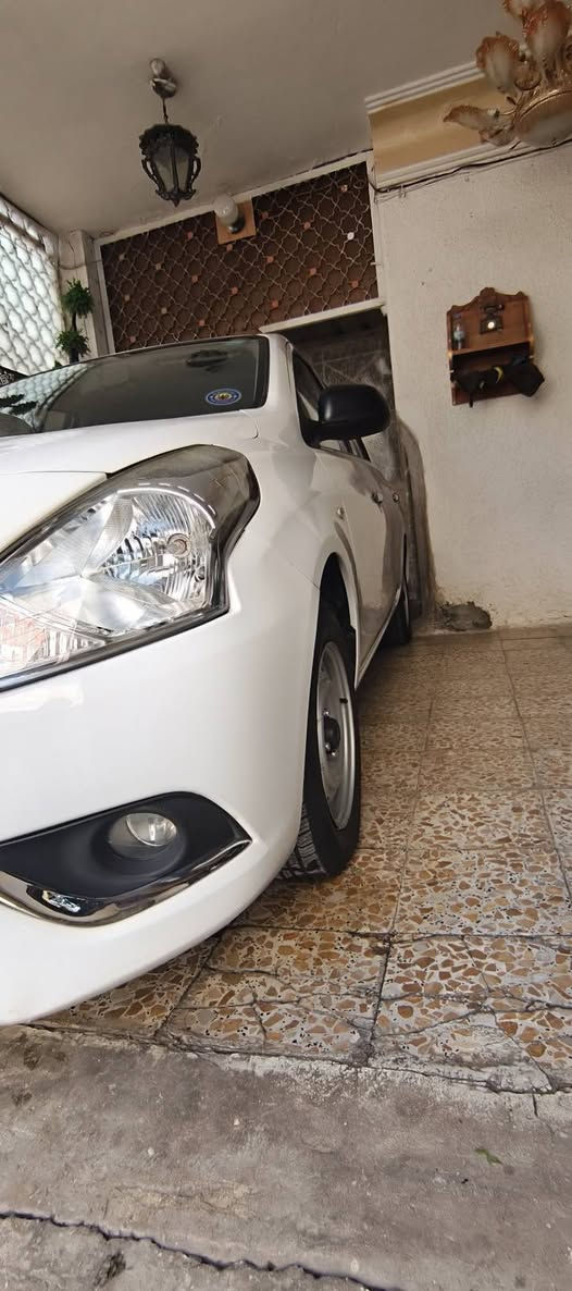 السلام عليكم سني هندي موديل ٢٠٢٢ ماشيه ١٥ ألف السيارة جديد على وضع الشركة مكفولة من صبغ وبار كفاله عامة رقم بغداد (بسمي) مكاني بغداد الحريه ***********
