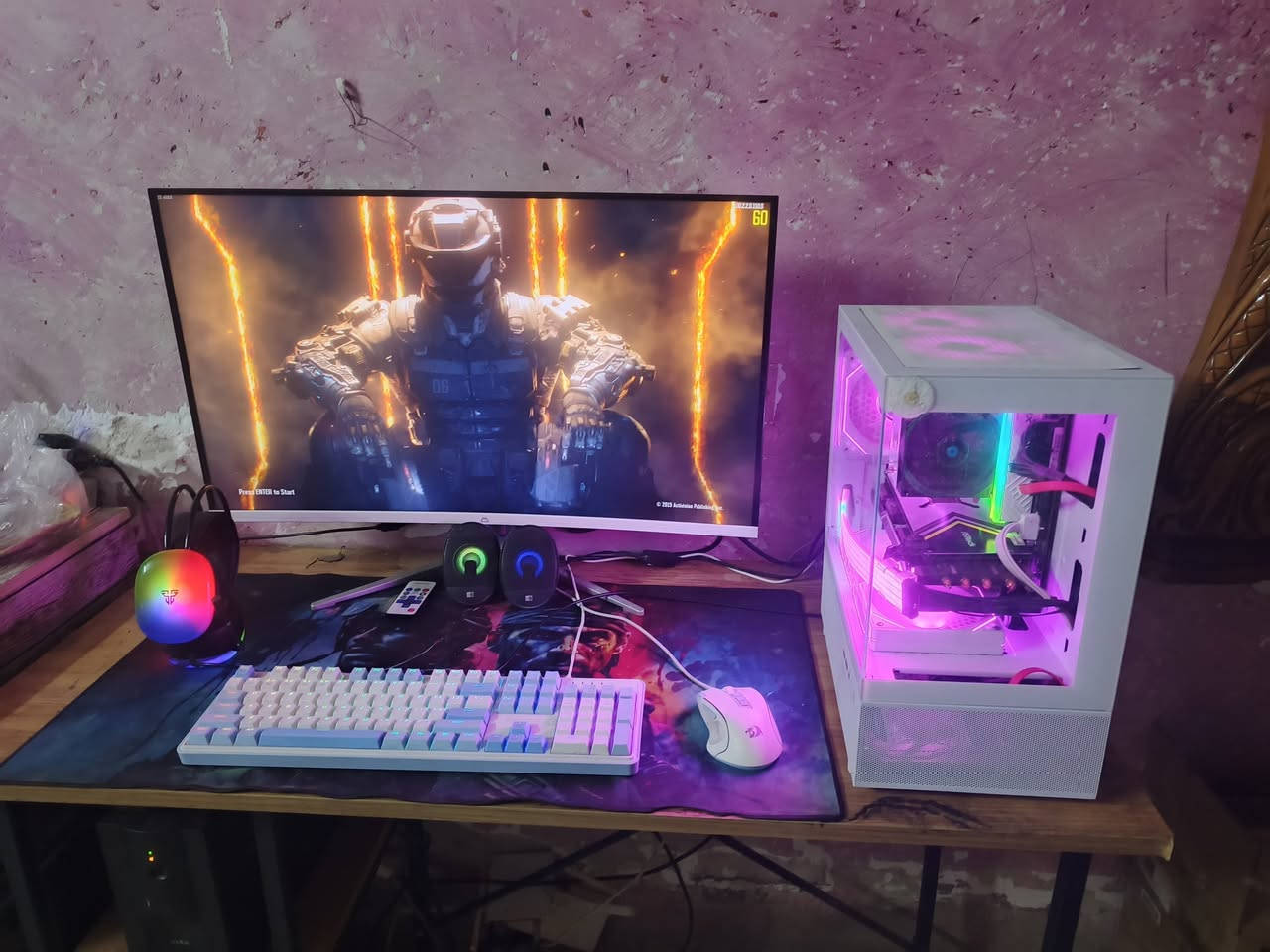 i5 12400f • Rx 5700 8GB • رام 16GB 3200