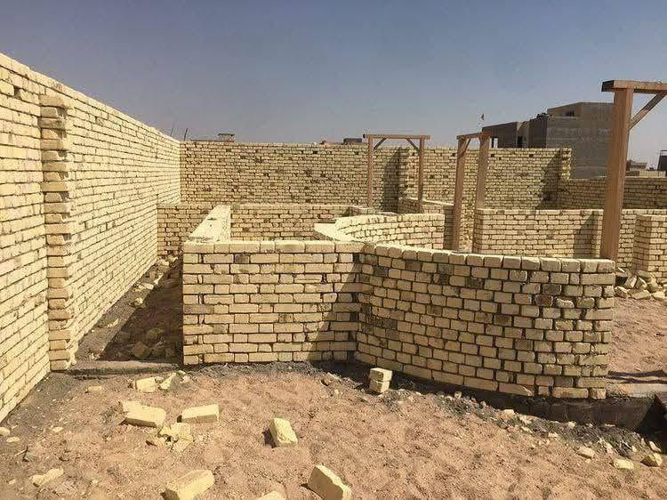 سلام عليكم
خلفه بناء متفرغ حاليا 
شغل علدبل وقطعي 
***********
