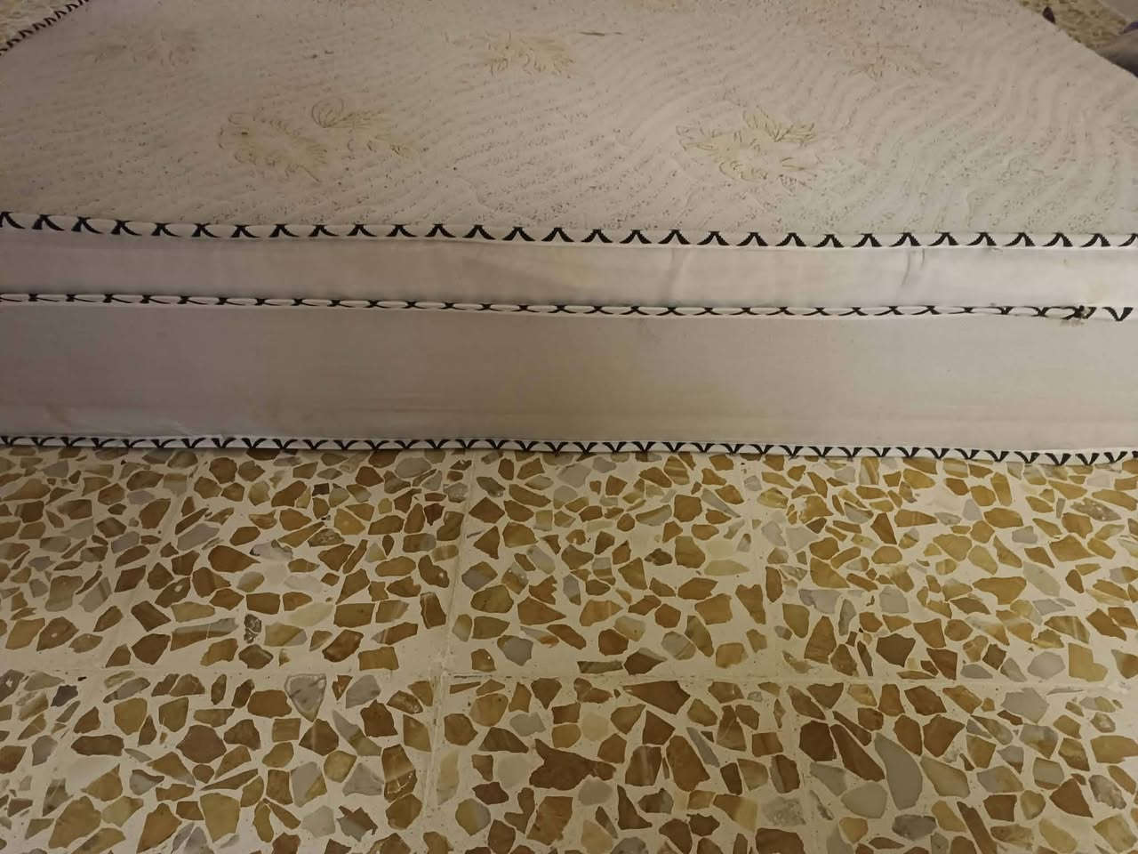 مطرح سبرنك للبيع
✨ المقاس: 150 × 200 سم
📏 الارتفاع: 30 سم
🔹 يحتوي على سبرنك داخلي
🔹 مريح ومناسب للنوم والاستخدام اليومي
🔹 مقاس عملي ومناسب لغرف النوم
📩 للاستفسار عن السعر والتفاصيل، يرجى التواصل مع الرقم ***********
