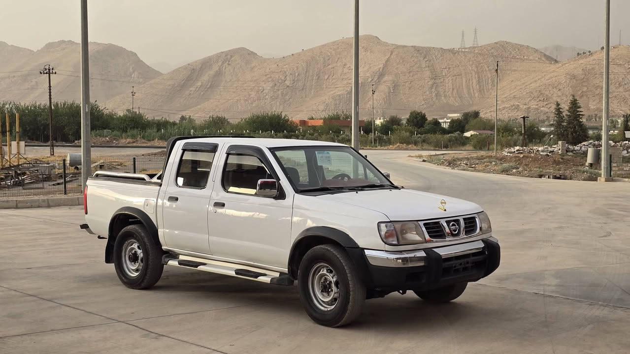 پیکاب نیسان(((2005)))
کتاب مزایدە بەشەرت وەکالە✅ 
بێ بۆیاخە سەیارەکە ساغە
مووسو بڕاوا بەشەرت
گێر مەکینە ئەکسل بەشەرت
4تایەو ویلی لۆکی لەژێرە سەیارەکە 
مەکینە بەخاخ ناو سور جام کارابای ناو داخلی لۆک ماواتەوە
پشتو پێشی کەپسەی سەیارەکە بێ دەحمو بێ لێ درانە 
تەبریت ساردوو گەرم بەشەرت دووکەڵ بوخار بەشەرت📦 
شوێن نزیک ڕانیە ***********_0774997994.ڤایبەر.واتسئاپ
