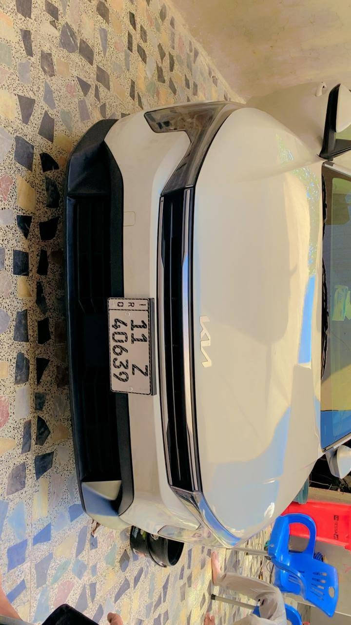 سلام عليكم كي4للبيع سعر 168صور الحادث بل منشور بدون دواخل بدون ايرباك سياره ماشيه 16الف ***********2تصال فقط
