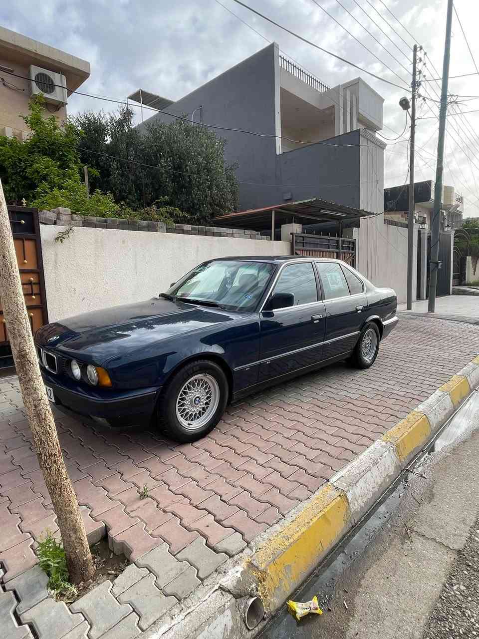 بي ام 520i • ١٩٩١ • بصرة دور النفط