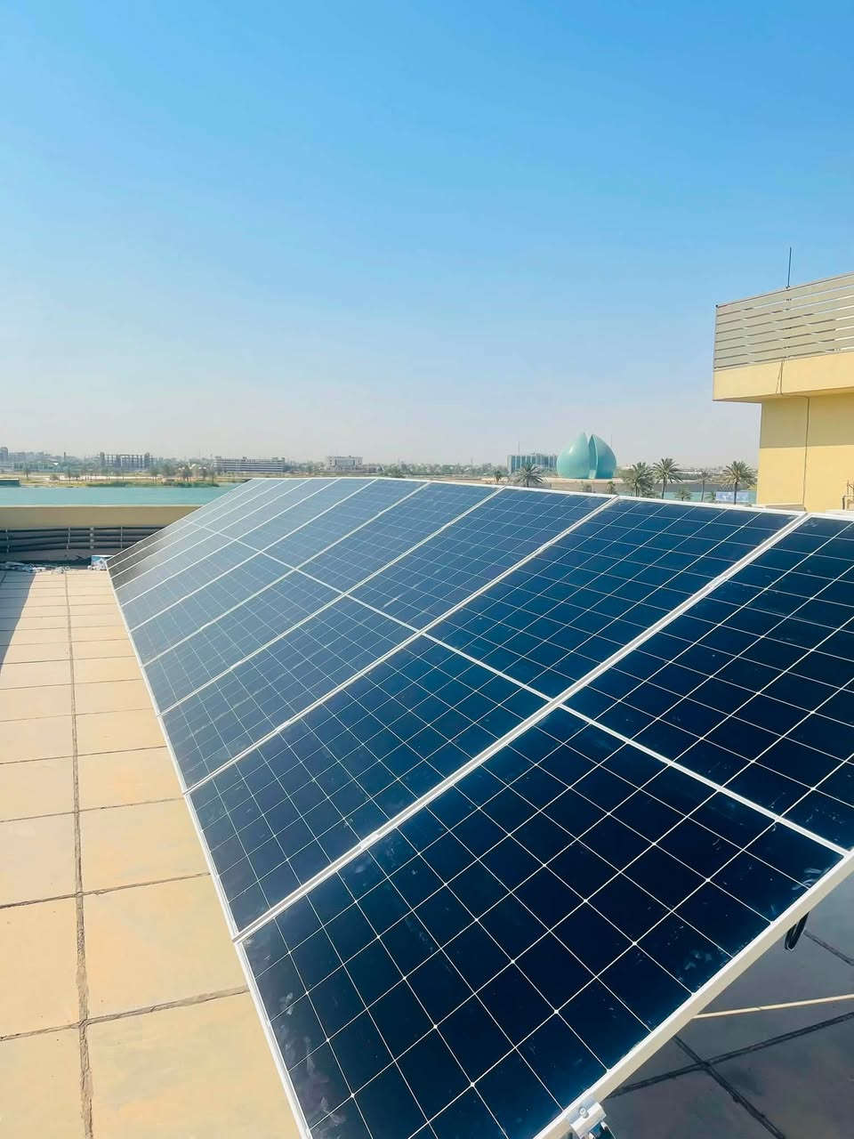 ☀️ أهل زيونة – مجمع سومو… الحل الأمثل للكهرباء بين إيديكم! ☀️

وفر كهرباء مستقرة على مدار الساعة مع منظومات هورايزن الأصلية.

🔋 المنظومة تتكون من:
✅ 10 ألواح شمسية عالية الكفاءة
✅ انفيرتر هورايزن 12 كيلوواط
✅ بطارية ليثيوم هورايزن 16 كيلوواط/ساعة

💯 ضمان استبدال لمدة 10 سنوات على كامل المنظومة، لتضمن راحة البال وأداءً موثوقًا لسنوات طويلة.

📞 للاستفسار والحجز:
***********

📍 شركة أبراج المهندسين للطاقة الشمسية
بغداد – زيونة – مجمع سومو

استثمر بالطاقة الشمسية اليوم… وتمتع بكهرباء مستقرة وجودة لا تضاهى.
