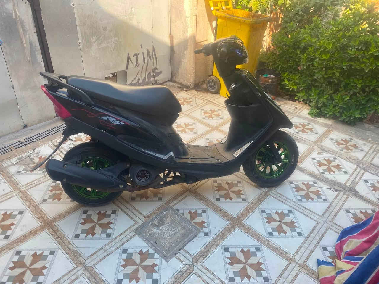 دراجه ماكس عدله لللبيع دراجه بلاديه. بيه يدات او سلف او وياله رياضي
دراجه شغاله سلف او هندر كهربايات كله شغاله
بوشه 49 بلادي.  كيج سرعه كله شغال السعر475بيه مجال 
حك جيه مكان بغداد ابو غريب رقم ***********بي وتساب خابرني بيك خير تدلل
