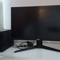 شاشه من شركه asus حجم 27  180HZ  2K  نضافه 100% مكان بغداد السعر ٣٠٠  ...