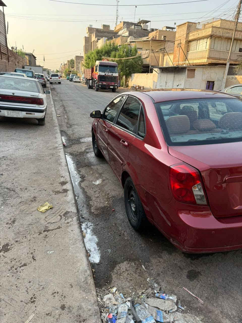 السلام عليكم 
فورنزا موديل 2007
كير مكينه مكفولات
تبريد شغال
سياره مصبوغه حزام لغود شواصي مكفولات
مكان السياره بغداد شارع فلسطين
***********
