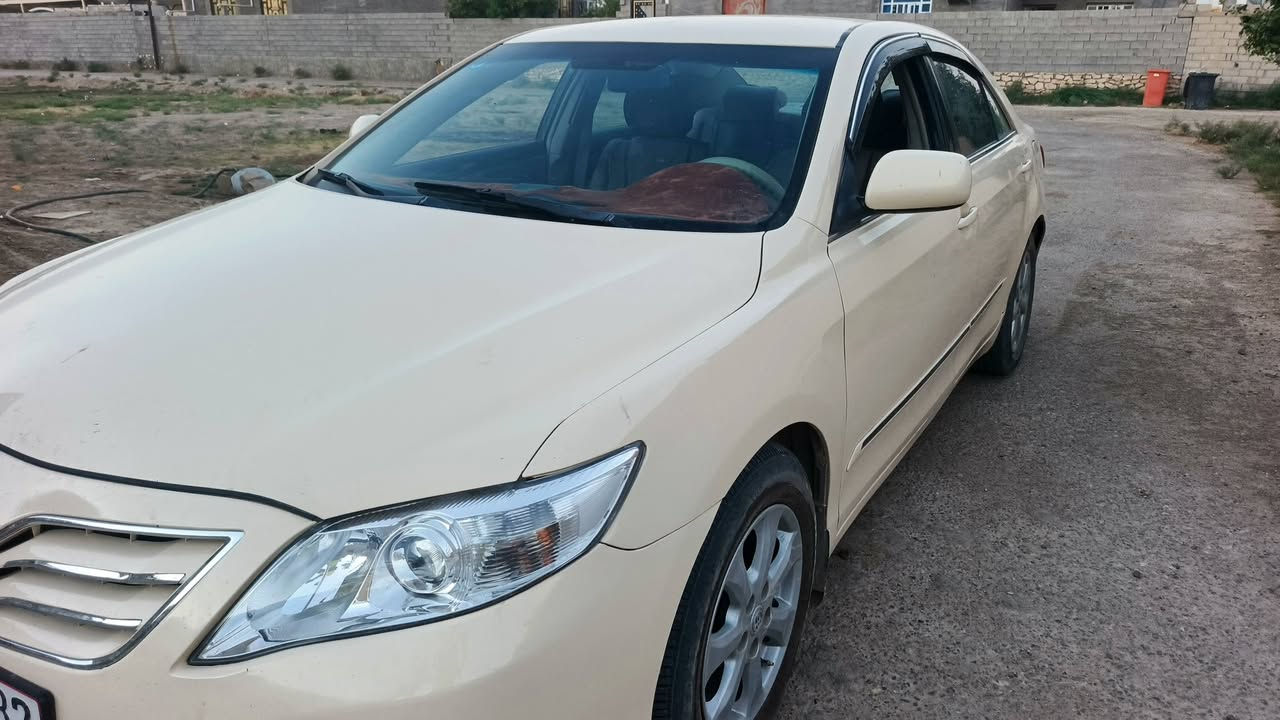 🚘 للبيع كامري 2007 خليجي
🔹 لون إماراتي
🔹 محرك وكير 10/10
🔹 تخم تاير
💰 السعر: 90
السيارة بحالة ممتازة، 
***********

مكان الرمادي
