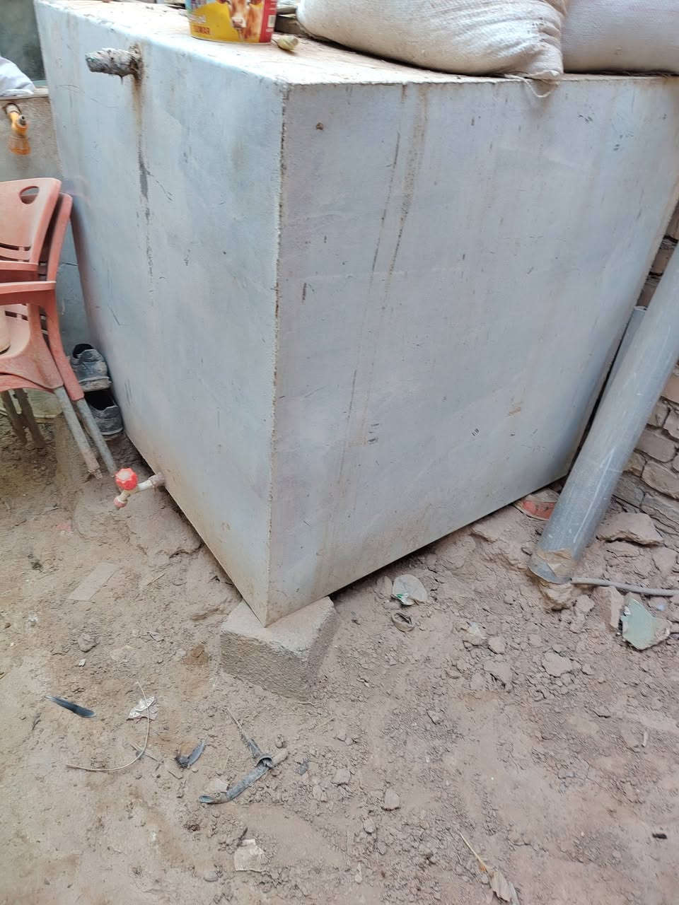 التفاصيل بالفديو مجموعة اغراض للبيع ***********
