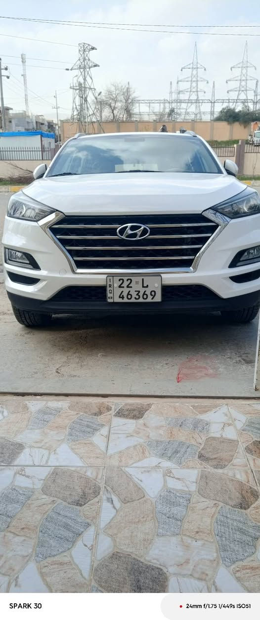توسان2019كؤري خةليجي 
100الف ماشية 
سنوي بسمي حتي 2031 شوية شخط بالبلند
***********
*********** كويسينجاك, أربيل

نص مكتوب في الصور:
- *********** واتساب
- SPARK 30
- 24mm f/1.75 1/732s ISO50
- 24mm f/1.75 1/449s ISO51
- 24mm f/1.75 1/684s ISO52
- • 24mm f/1.75 1/100s ISO144
- • 24mm f/1.75 1/100s ISO85
- • 24mm f/1.75 1/210s ISO51
- 24mm f/1.75 1/50s ISO97