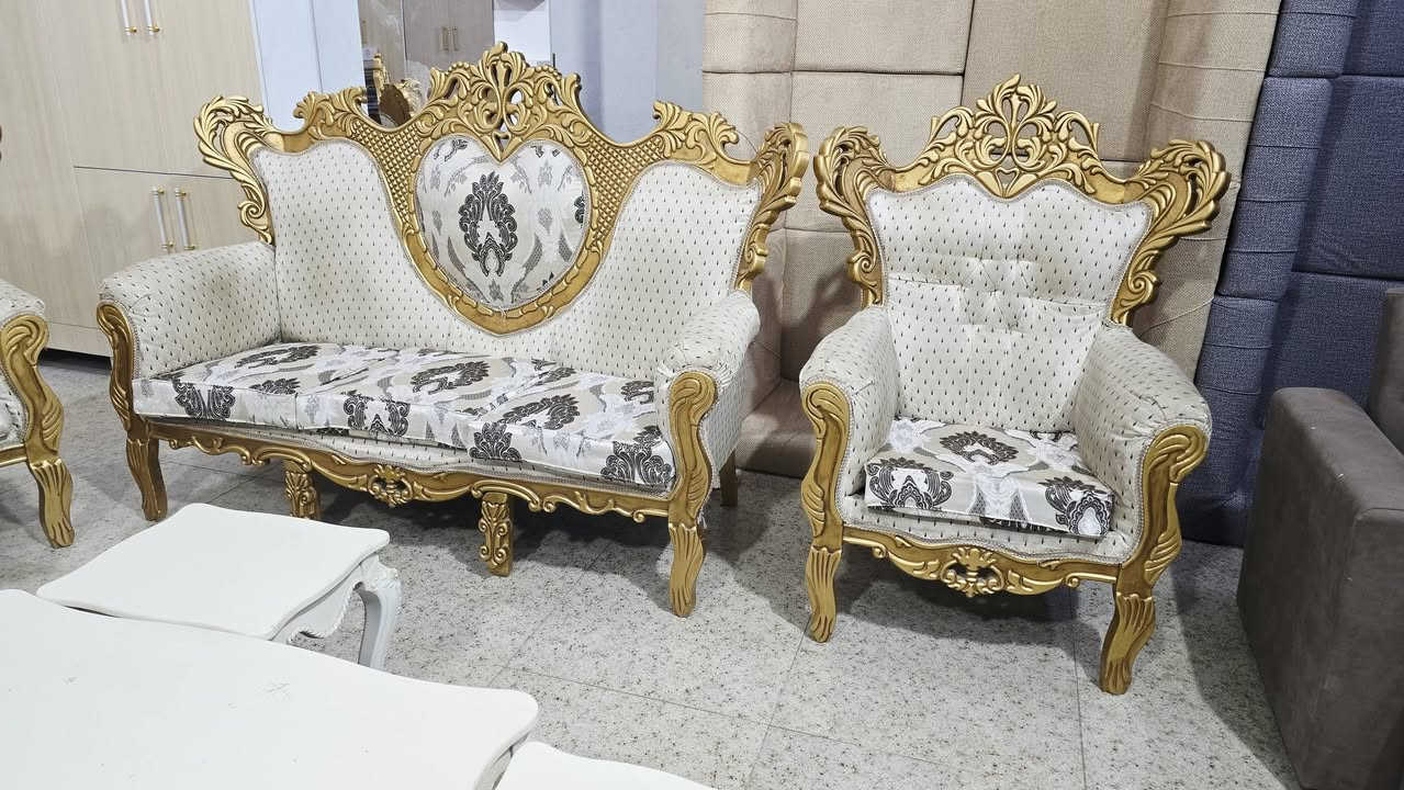 قنفات ملكي • ١٠ نفرات • نضيف