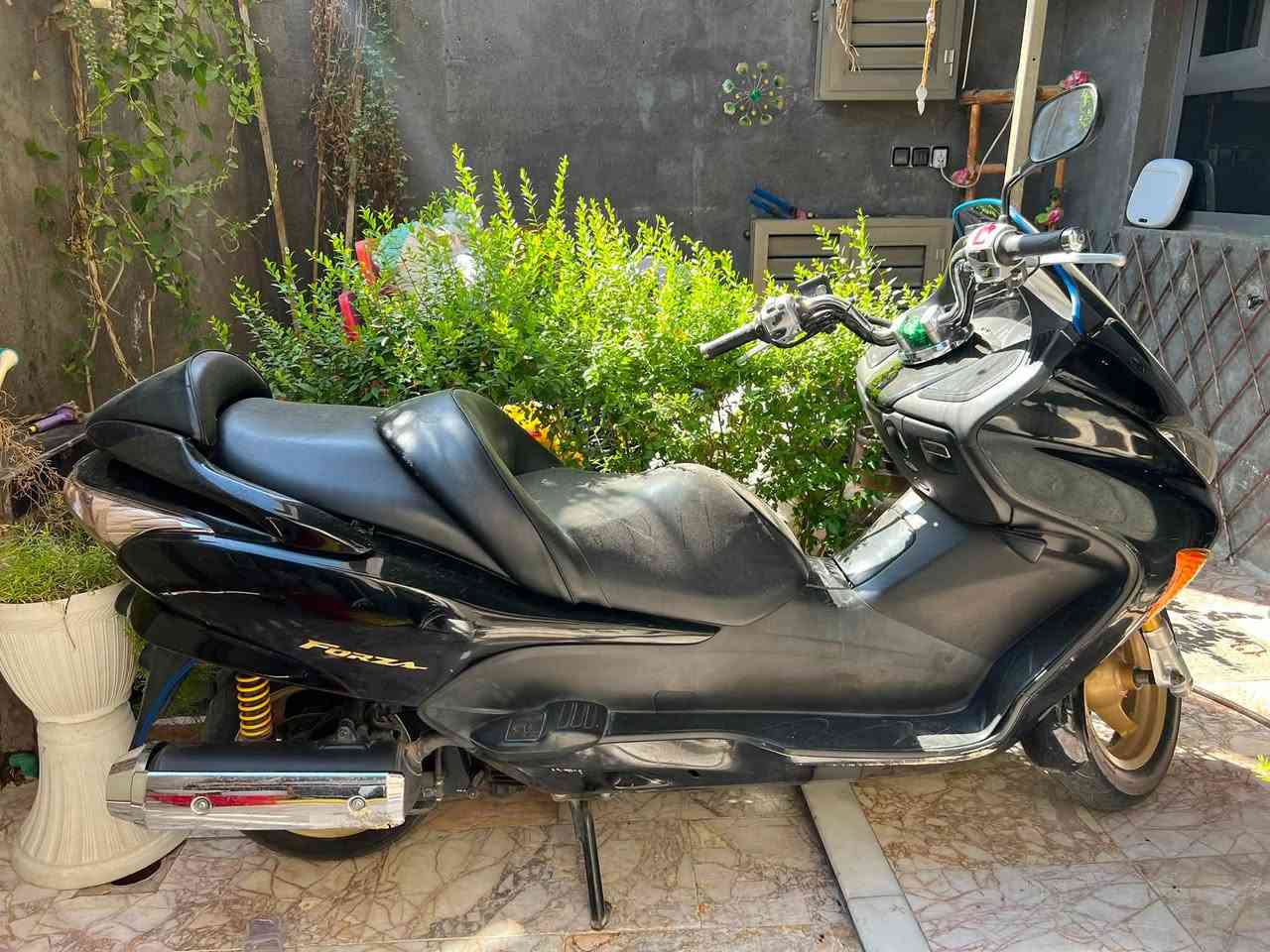 فورزه صفر 9 مكفوله كفاله عامه  السعر 1300 الهاتف *********** العنوان الدراجه كربلاء
