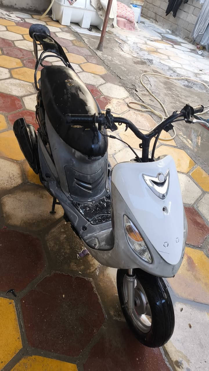 للبيع مفتوحه 50 شلعا وا معدل مكينه ما تسمع كلشي شغال سلف هندري اريدها 350 بيها مجال مكاني ناصريه مركز وهذا رقمي ***********
