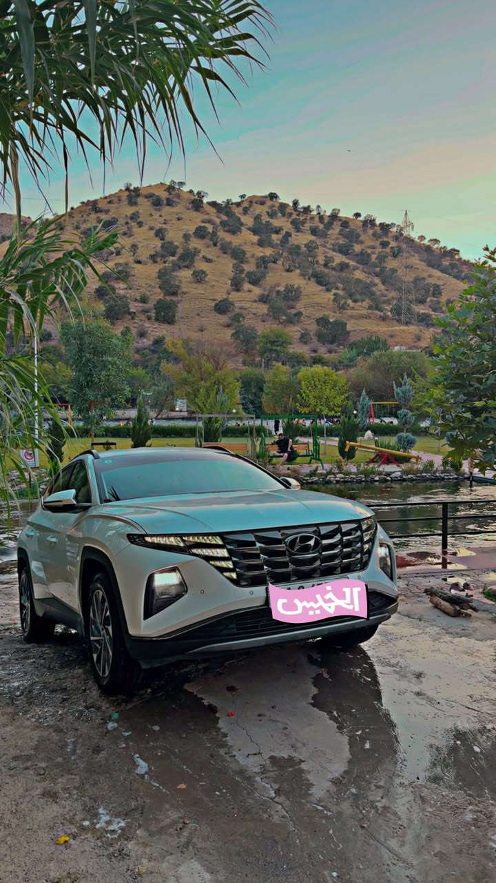 توسان موديل 2023 خليجي 
ماشيه ٥٠ كيلو سياره فول عده فتحه وجلد 
بيهه بي دي آر شبر 
السعر 19.500$
الرقم ***********
