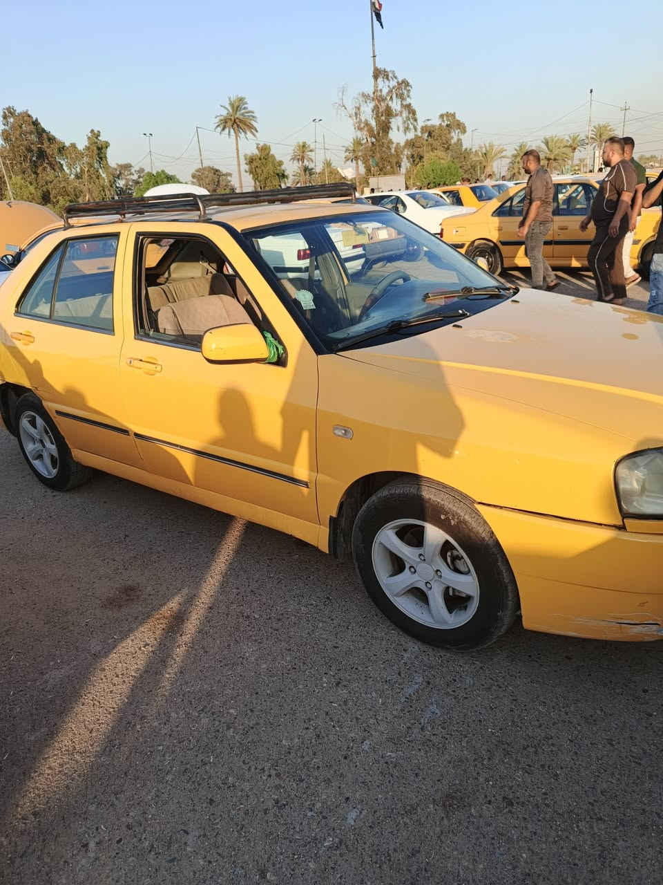 شيري كوين موديل 13 رقم إنكليزي بغداد بسمي مكينه وكير بلادي مكفولة *********** مكاني بغداد حي النصر السعر ٢٧ وبيه مجال
