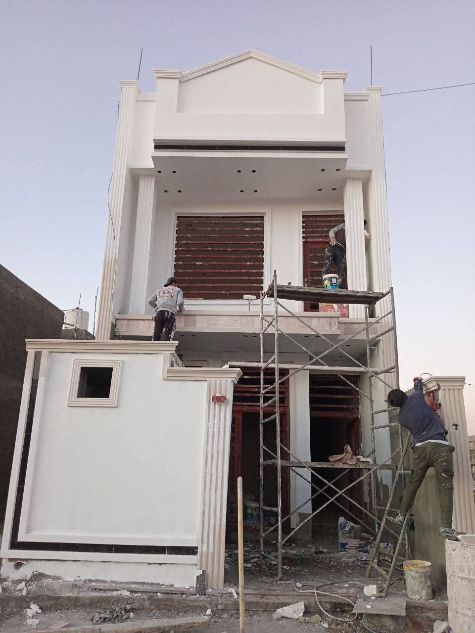 يوجد كادر متميز بدرجه اولى بشغل اللبخ عمل الواجهيات للاستفسار اتصال على الرقم *********** او التواصل على الخاص
