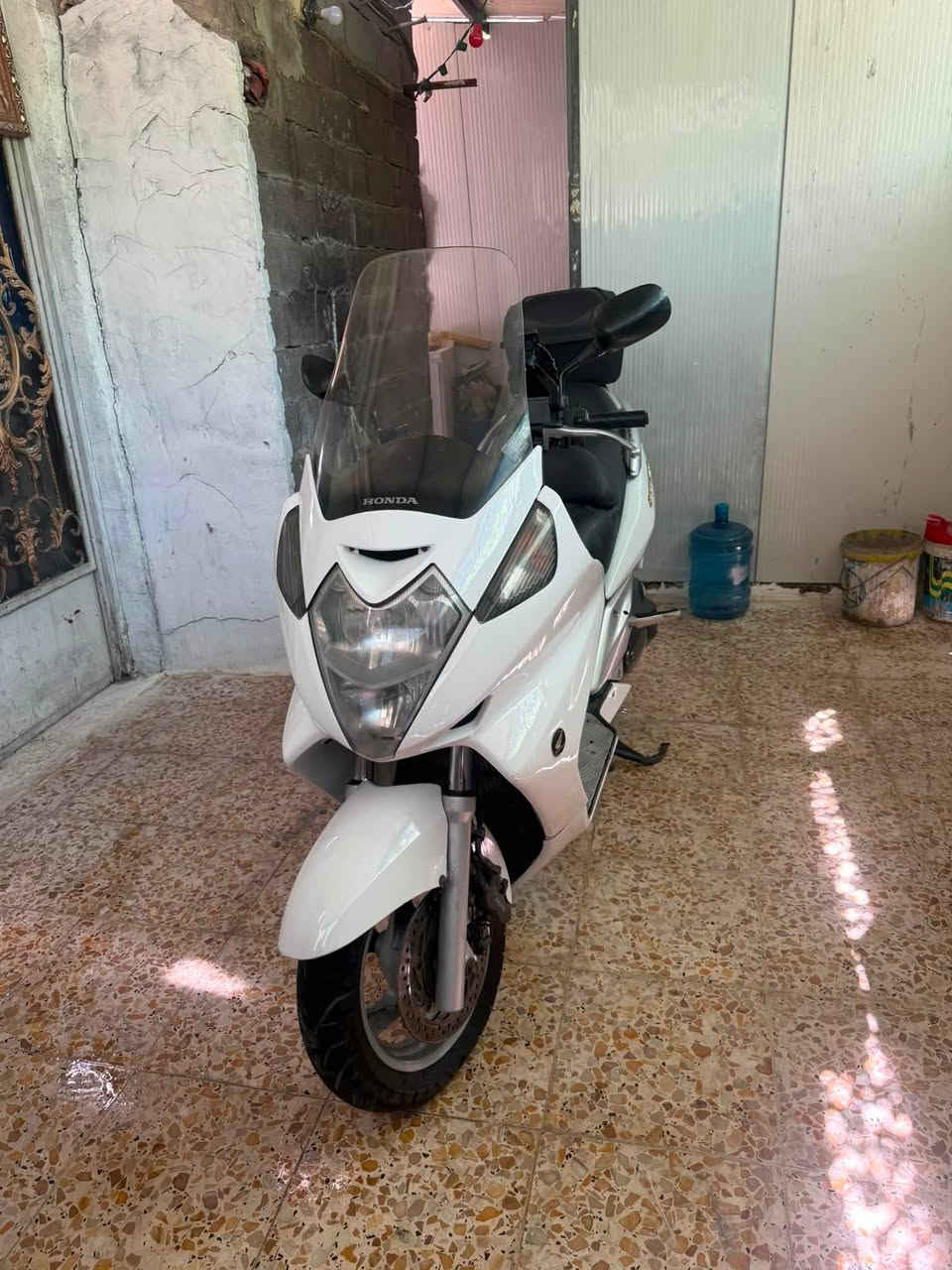 السلام عليكم سلفر ونج اوفر مود اي بي اس 400cc مكفوله جيب عشر فيتريه وتعال افحص شلعه معدل 150 فول كهربايات كله شغال عوزهة شوي ترتيب ونقص واقيه مال صالنصه سعره 1750 متوازي علبيع سبب الدين رقم *********** واتساب مكان بغداد الحبيبيه
