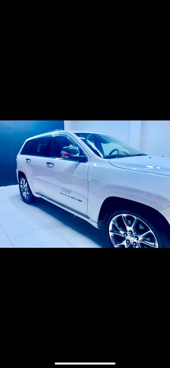 جيب گراند ::: شيروكي •• سومت
اعلى فئه بالجيب غنيه عن التعريف بالمواصفات

موديل (2015)محرك5700)(مكفوله من صبغ صورت الحادث بنشر فقط بدايت شاصي  كلش قليل بدون ايرباك

فول مواصفات 1/1 جگات

بصمة + بانوراما + داخل قرميدي

مقاعد جلد اصليه مشمشي

اثنين كهرباء (تدفئة+تبريد)

خلفية تدفئة

تشغيل عن بعد

الجنطه فتح عن بعد  +كهرباء شاشة_امامية_كبيرة

☑️☑️شاشات خلفي نظام قرص )(سيستم صوت هارمون كاردن 

نظام_خرائط(نظام ملاحة)_Navigation

كامرة خلفية دوارة اصلية

استيرن كهرباء +  تدفئة

• شفتات كير

فول تحكم استيرن (جهتين امامي + جهتين خلفي) رادار_خلفي + جانبية+ امامي

نظام تزحلق رادار امامي

علامه السومت الاناره الزرقاء

متعدد أنظمة القيادة

ناقل حركة ٨ نمر

نظام سبورت دكمة

نضام اقتصادي ECO

دبل حساس(امامي+خلفي)

نظام_تنبيه_للنقطة_العمياء

مري جانبي_تدفئة مرايا_جانبية_حساسة_للضباب_تعمل

تلقائياً + اشارة بالمري

لايتات داينمك  وي حركت الستيرين

زنون(عالي+ناصي)_يعمل_تلقائياً_عند_الحاجة

ويل حجم : 20

السياره جديده جدا ماشيه 100ميل

رقم بغداد انكليزي سنويه جديده  بسمي تحويل نفس اليوم ()***********

.:: السعر(185)
