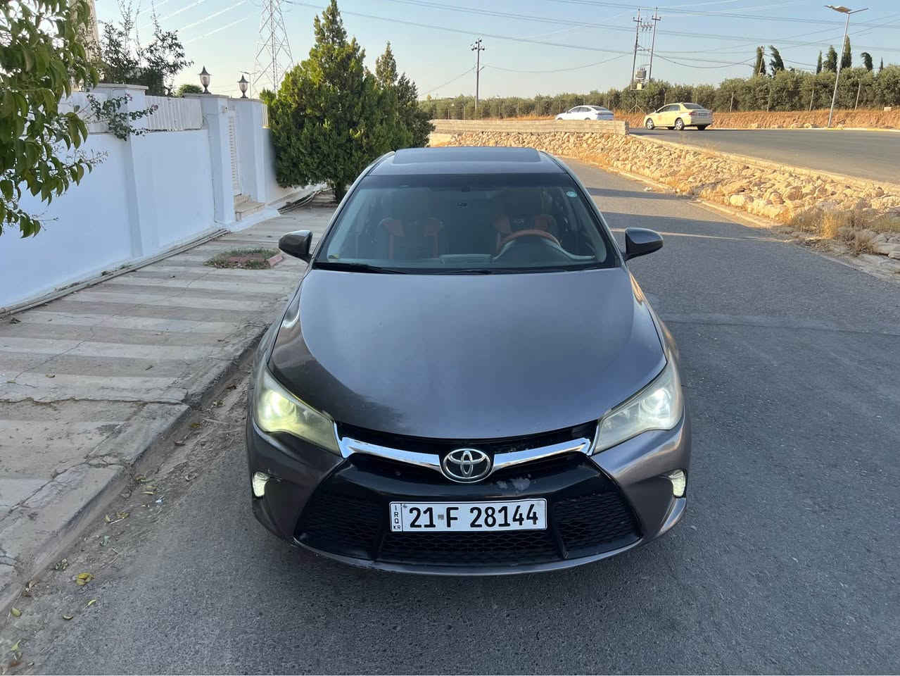 كامري موديل ٢٠١٧ فوول ماصفات  بؤياغ ٥ پارچه  سبوغه به ناو خؤمه تا ٢٠٢٨ مانگي ١٠ تازه يه. سياره كه زور جوانه و بي مسروفه  ٥٠٠ هه زار غرامه ي له سه ره دواي معمله ده ت ده مه وه په نجه مؤر و وكاله ش ده كه م *********** أربيل, العراق
